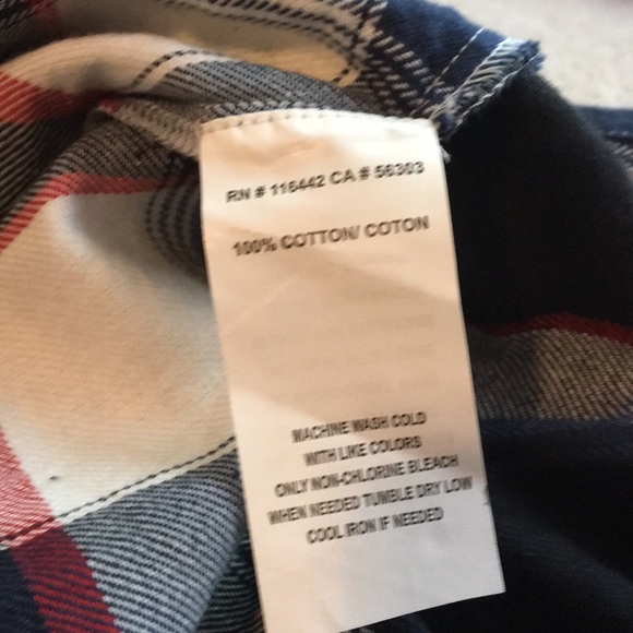 Women’s Medium Empyre Hooded Button Down Flannel - Picture 5 of 5